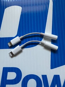 Adaptateur casque Apple Lightning vers 3,5 mm - Photo 1 sur 2