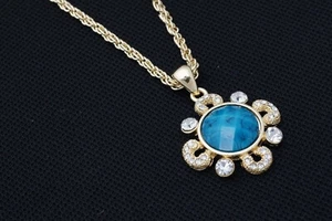  FLOWER PENDANT with CZ PETALS, 24"CHAIN (2M47) - Picture 1 of 3