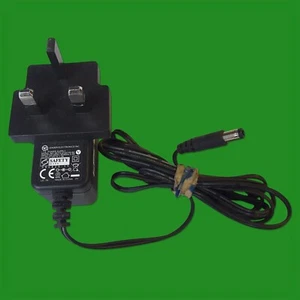 Adaptateur Secteur Universel 12V 1A AC/DC Prise Transformateur, Barillet 5,5mm - Photo 1/3