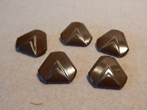 VTG 1930S 40S ART DECO BROWN BUTTON LOT 5 GLASS TRIANGLE SHAPE SEWING - Picture 1 of 4