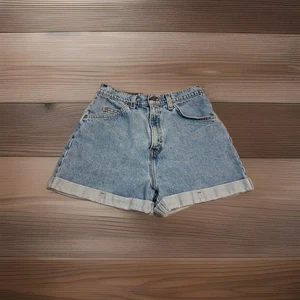 Vintage Levi’s 954 hoch geschnittene Jeansshorts mit Bündchen Damengröße 9 90er 1996 orangefarbenes Etikett - Bild 1 von 9