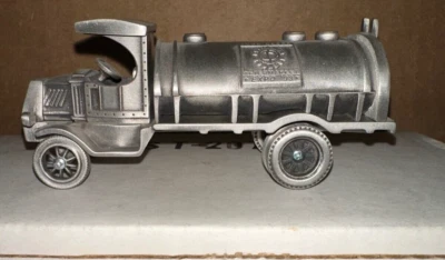 Spec Cast Pewter John Deere Tanker Truck Nashville 1993 Expo Limited #419 - Image 1 of 3