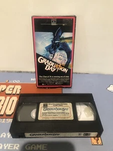 Graduation Day (RCA VHS, 1982 Bottom Flap Has Tear) Linnea Quigley FREE SHIPPING - Picture 1 of 6