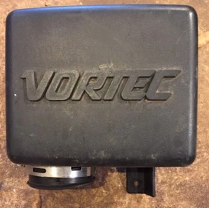 96-99 SUBURBAN 1500 2500 TAHOE YUKON VORTEC 5,7 L CAJA FILTRO DE AIRE FABRICANTE ORIGINAL 15998580 - Imagen 1 de 3