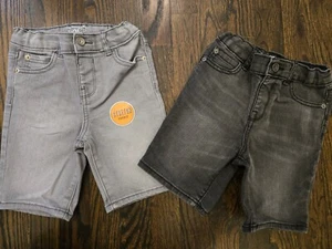 TCP Toddler Boys 4T Denim Shorts 2 Pc Lot Gray And Black Stretch - Picture 1 of 3