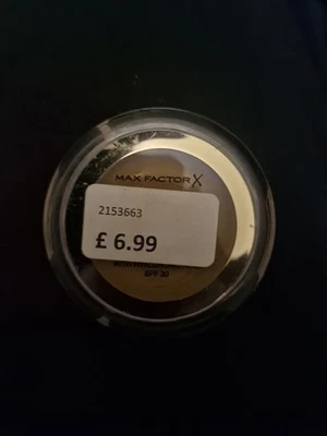 Max Factor x Miracle Touch Cream to Liquid Foundation 11.5g Golden - Image 1 of 2