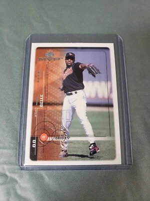1999 Upper Deck MVP #25 Albert Belle Baltimore Orioles  Excellent Condition  - Image 1 of 2