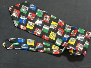 Looney Tunes Mania Necktie Tie 1995 Bugs Bunny Warner Bros 100% polyester EUC - Picture 1 of 3