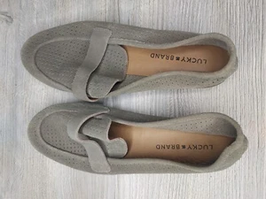 Lucky Brand Suede light green Eyelet Caylon Loafers Size 9.5 - Picture 1 of 8