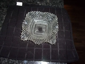 VINTAGE INDIANA GLASS - DIAMOND POINT CANDY DISH SQUARE 7” X 7” RUFFLED EDGE - Picture 1 of 6
