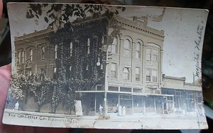 1915 RUSHVILLE ILLINOIS GEO LITTLE CO TOWN SQUARE PICTURE POSTCARD - Picture 1 of 5