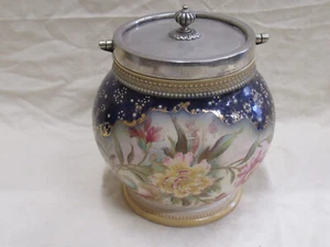 W&R Carlton Ware Rd No 30945 Carnation Pattern Biscuit Barrel c1900 - Picture 1 of 12