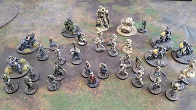 Lote Ejército Corvus Belli Infinity USARIADNA Mayormente Pintado Foto 1 de 4