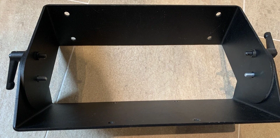 VESA 100x100 TV Monitor Wandhalterung sehr stabil 3mm Stahl Industriequalität - Bild 1 von 4