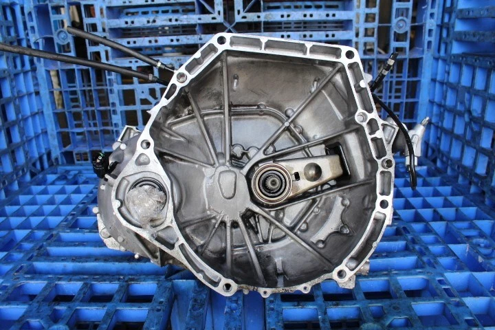 Honda Civic 2012-2015 transmisión manual de 6 velocidades JDM 1,8 L R18A Foto 1 de 4