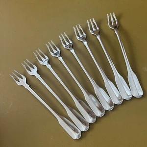 8 Cocktail Forks RIDGECREST by Oneida Community stainless Steel flatware - Picture 1 of 4