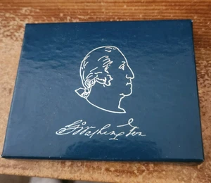 1982 s 90% silver uncirculated George Washington Commemorative Half Dollar ( - Picture 1 of 3