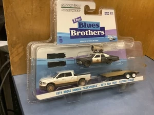 The Blues Brothers 3 Piece Set - Greenlight 1:64 Hitch & Tow Hollywood - Picture 1 of 3