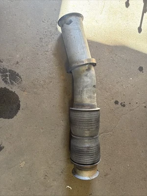 Tubo de escape Freightliner original 7252-102-402 Foto 1 de 4