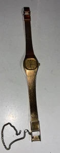 "Reloj de cuarzo vintage Seiko para mujer 16 mm 6,5"" tono dorado necesita batería" - Imagen 1 de 6