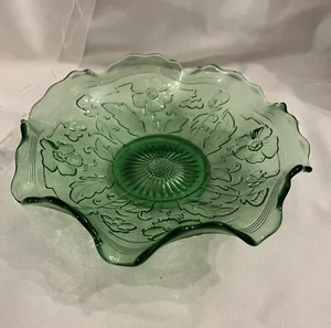 1905 Northwood EAPG BLOSSOMS & PALMS Green Ruffled 7-1/2 Bowl FREE SHIPPING - Picture 1 of 6