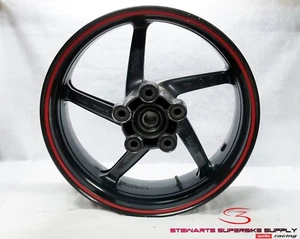 2003 02 - 05 APRILIA TUONO MILIE R RSV 1000 REAR WHEEL STRAIGHT RSV1000 BLACK - Picture 1 of 8