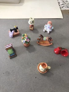 Lot Of vintage 1997 Enesco Corp dollhouse accessories - Picture 1 of 12