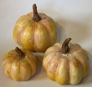 Mini calabazas de imitación pintadas personalizadas conjunto de 3 ÚNICAS decoración de otoño/otoño/acción de gracias - Imagen 1 de 7