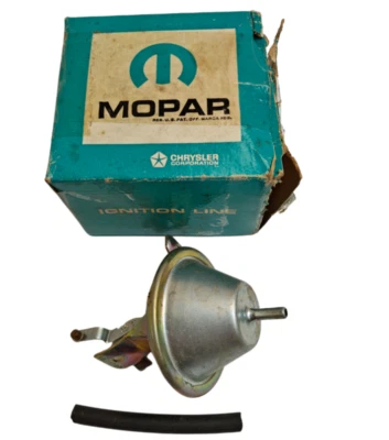 1962-1968 Plymouth Distributor Vacuum Advance Chamber 6 Cyl NOS 2808795 - Image 1 of 4