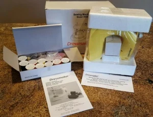 NIB Dressmaker By Euro-Pro Portable Sewing Machine #998B Electric/Battery/Yellow - Picture 1 of 11