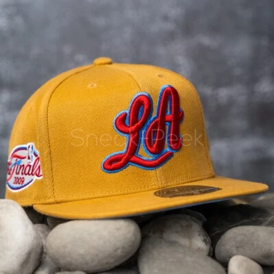 Mitchell & Ness Los Angeles Lakers Men's Hat HWC NBA 2009 Finals Tan #163 - Image 1 of 4