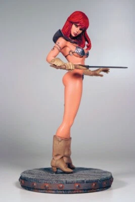 SONJA ROJA~ELLA-DIABLO CON UNA ESPADA~MINI-ESTATUA~LISNER~ENTRETENIMIENTO DINAMITA~SIN USAR, EN CAJA Foto 1 de 4