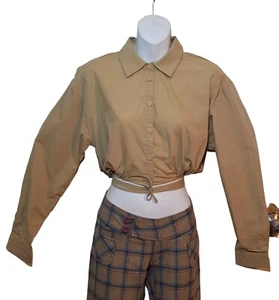 Forever 21 Beige Long Sleeve Crop Top Button Front Jr.s Small (Pants Sold Sepra) - Picture 1 of 8
