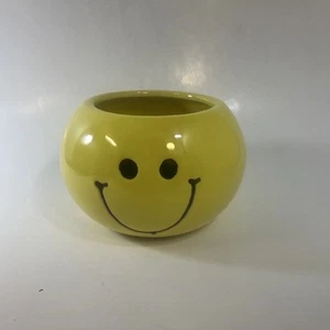 Leuchtend gelber Smiley Gesicht Becher 3,5" Topf Vase Happy Neuheit - Bild 1 von 5