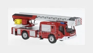 1:87 PREMIUM CLASSIXXS Magirus M32L Truck Feuerwehr 2021 Red Silver PCX871072 - Foto 1 di 2