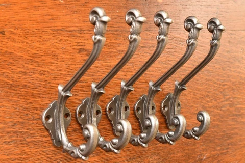 SET OF 5 LOVELY ORNATE VINE ANTIQUE STYLE CAST IRON DOUBLE COAT HOOK COATHOOK Cover