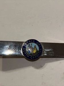 North Carolina USA Tie Clip State Of NC Vintage - Picture 1 of 4