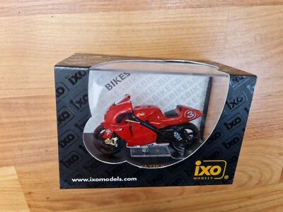 1/24 IXO YAMAHA YZR-M1 #3 MAX BIAGGI 2002 MOTO GP MOTORCYCLE BIKE RAB033 - Image 1 of 3