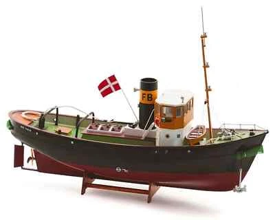 Ymer Schlepper 1:60 RC-Baukasten - Modellbausatz, Holz, Kunststoffteilen - Bild 1 von 4