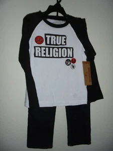 TRUE RELIGION KINDER RAGLAN T-SHIRT SET WEISS/SCHWARZ Größe 6 Neu mit Etikett - Bild 1 von 7