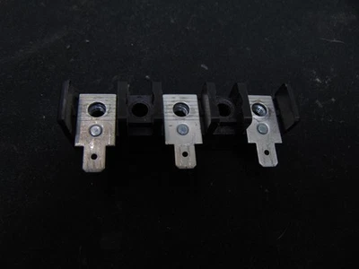 GE Electric Dryer GFDR480EF1WW Terminal Block WE04X10193 - Image 1 of 3