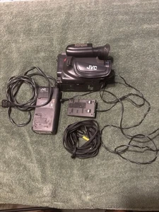 JVC GR-AX10U Video Movie Camcorder Vintage 1990s Compact VHS-C Japan - Picture 1 of 5