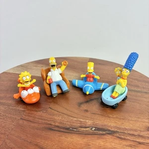 4 Simpsons Replay 2000 Fox Vehicles Bart Lisa Homer Marge Maggie Blinky Airplane - Foto 1 di 10