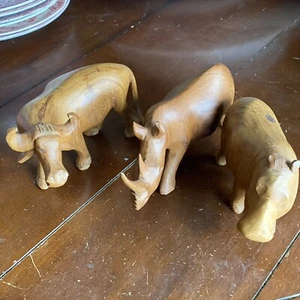 Hand carved hard wood Animal figurines Buffalo Rhino Hippo - Picture 1 of 12