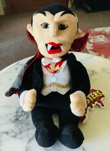 Peluche pupazzo Universal Studio Monsters Dracula Vampire 11" 1999 - Foto 1 di 5