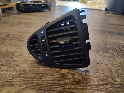 2002 2003 2004 2005 2006 2007 年 2008 年捷豹 X 型发球杆右侧通风外壳 — 第 1/4 张图片