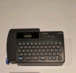 Brother P-Touch 3000 ohne Farbbänder - Bild 1 von 2