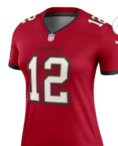 Tampa Bay Buccaneers T-Shirt Women's 12 , Short Sleeved Red Size Large - Picture 1 of 12