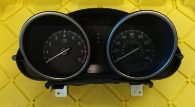 Grupo de velocímetros Mazda 3 2012-2013 KPH OEM 2,0 L **pieza de juego # BGV4 55 430 Foto 1 de 4