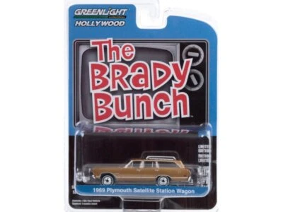 PLYMOUTH Satellite Station Wagon - 1969 - - Greenlight 1:64